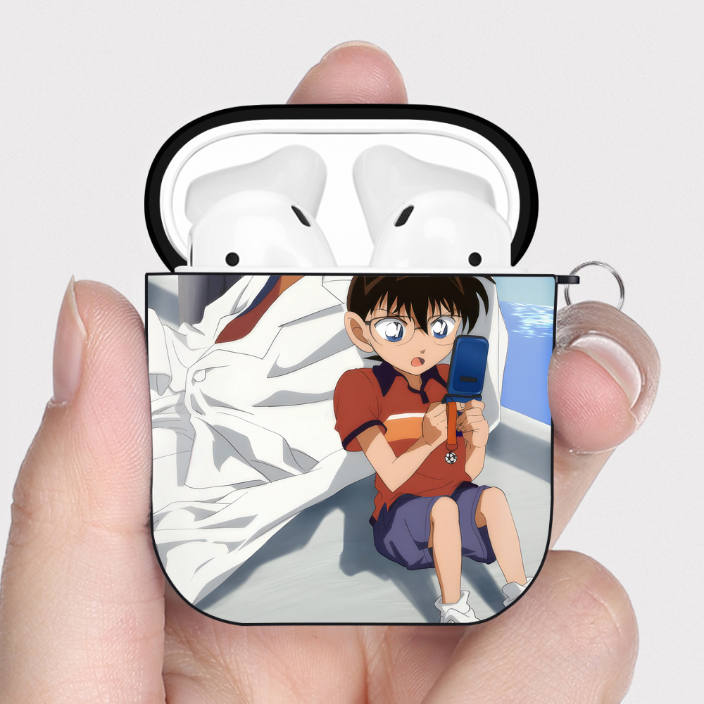 （画像用） 名探偵コナン Detective Conan AirPods 第2世代保護ケース ハードシェル ブラック 耐衝撃・防指紋・カラビナ付き
