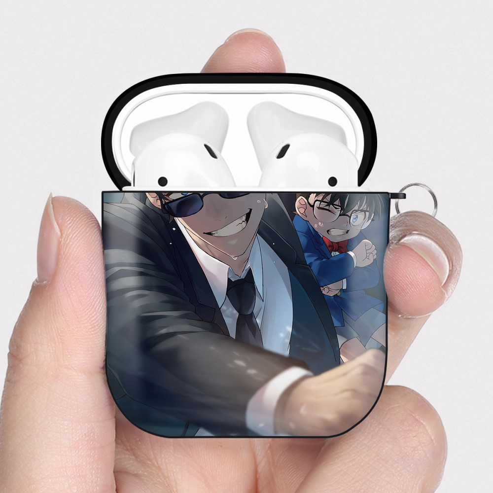 （画像用） 名探偵コナン Detective Conan AirPods 第2世代保護ケース ハードシェル ブラック 耐衝撃・防指紋・カラビナ付き
