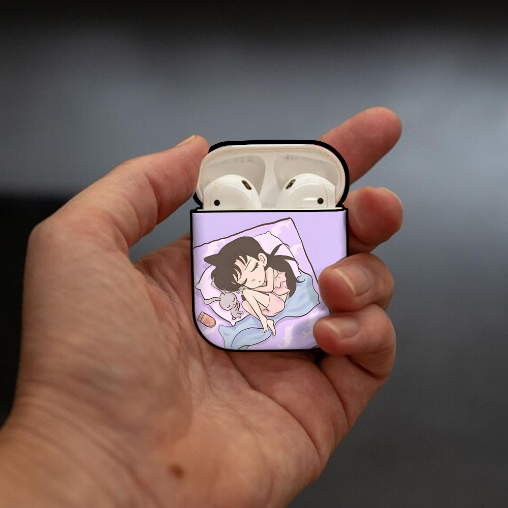 名探偵コナン Detective Conan AirPods 第2世代保護ケース ハードシェル ブラック 耐衝撃・防指紋・カラビナ付き