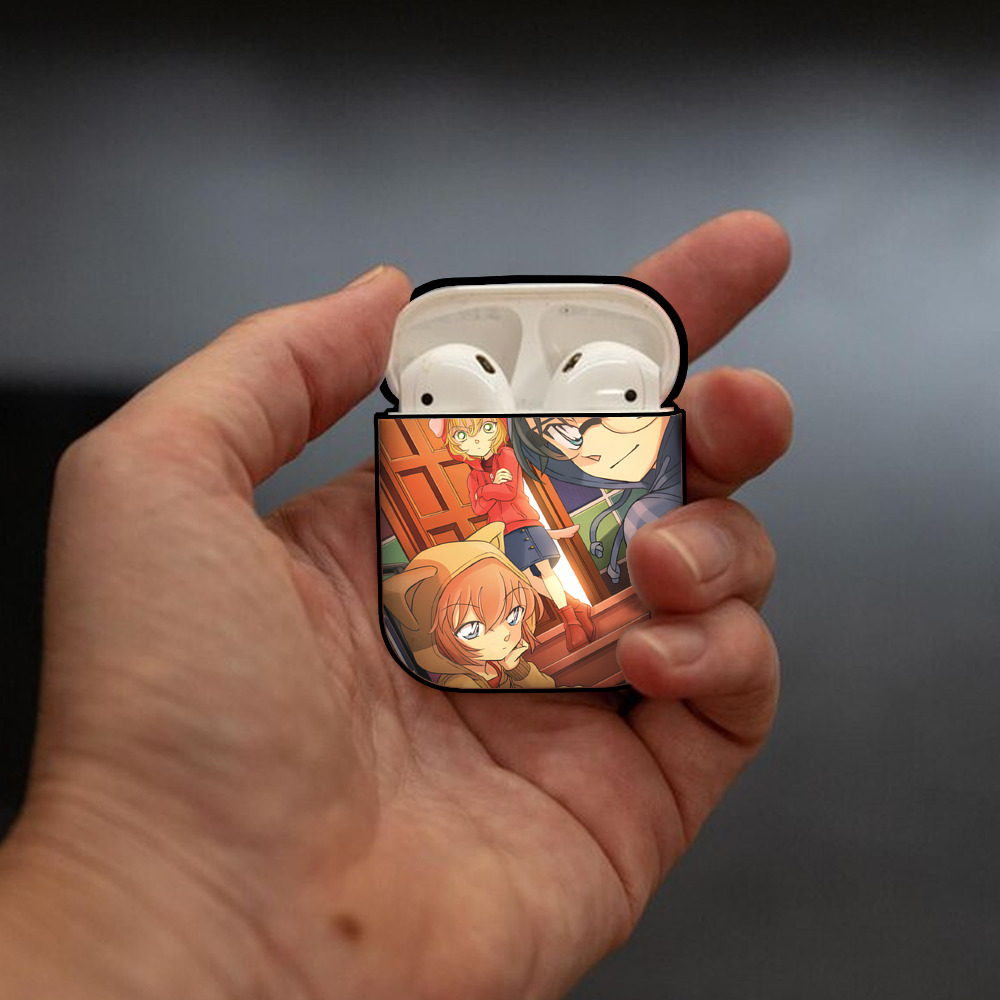 名探偵コナン Detective Conan AirPods 第2世代保護ケース ハードシェル ブラック 耐衝撃・防指紋・カラビナ付き