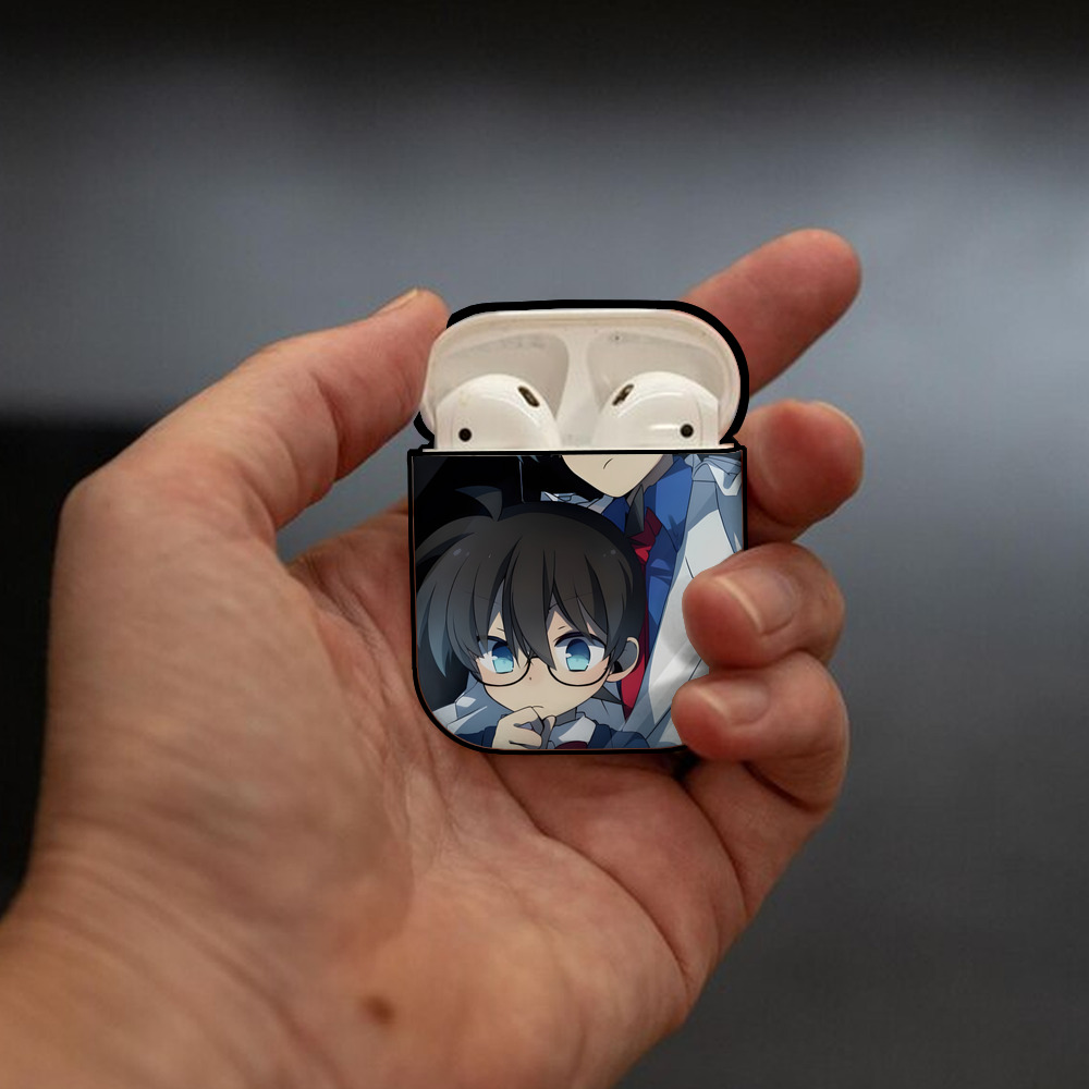 名探偵コナン Detective Conan AirPods 第2世代保護ケース ハードシェル ブラック 耐衝撃・防指紋・カラビナ付き
