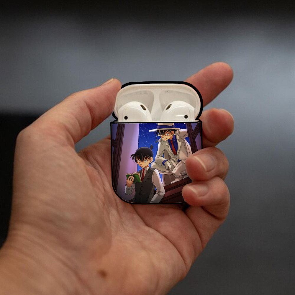 名探偵コナン Detective Conan AirPods 第2世代保護ケース ハードシェル ブラック 耐衝撃・防指紋・カラビナ付き