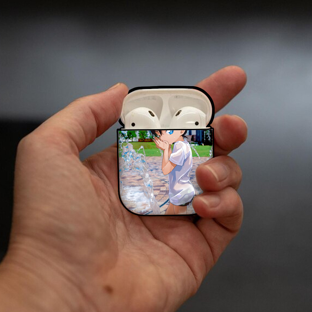 名探偵コナン Detective Conan AirPods 第2世代保護ケース ハードシェル ブラック 耐衝撃・防指紋・カラビナ付き