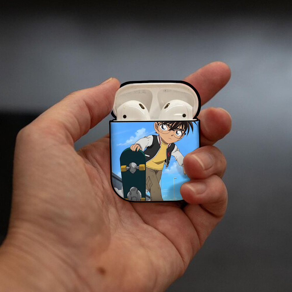 名探偵コナン Detective Conan AirPods 第2世代保護ケース ハードシェル ブラック 耐衝撃・防指紋・カラビナ付き