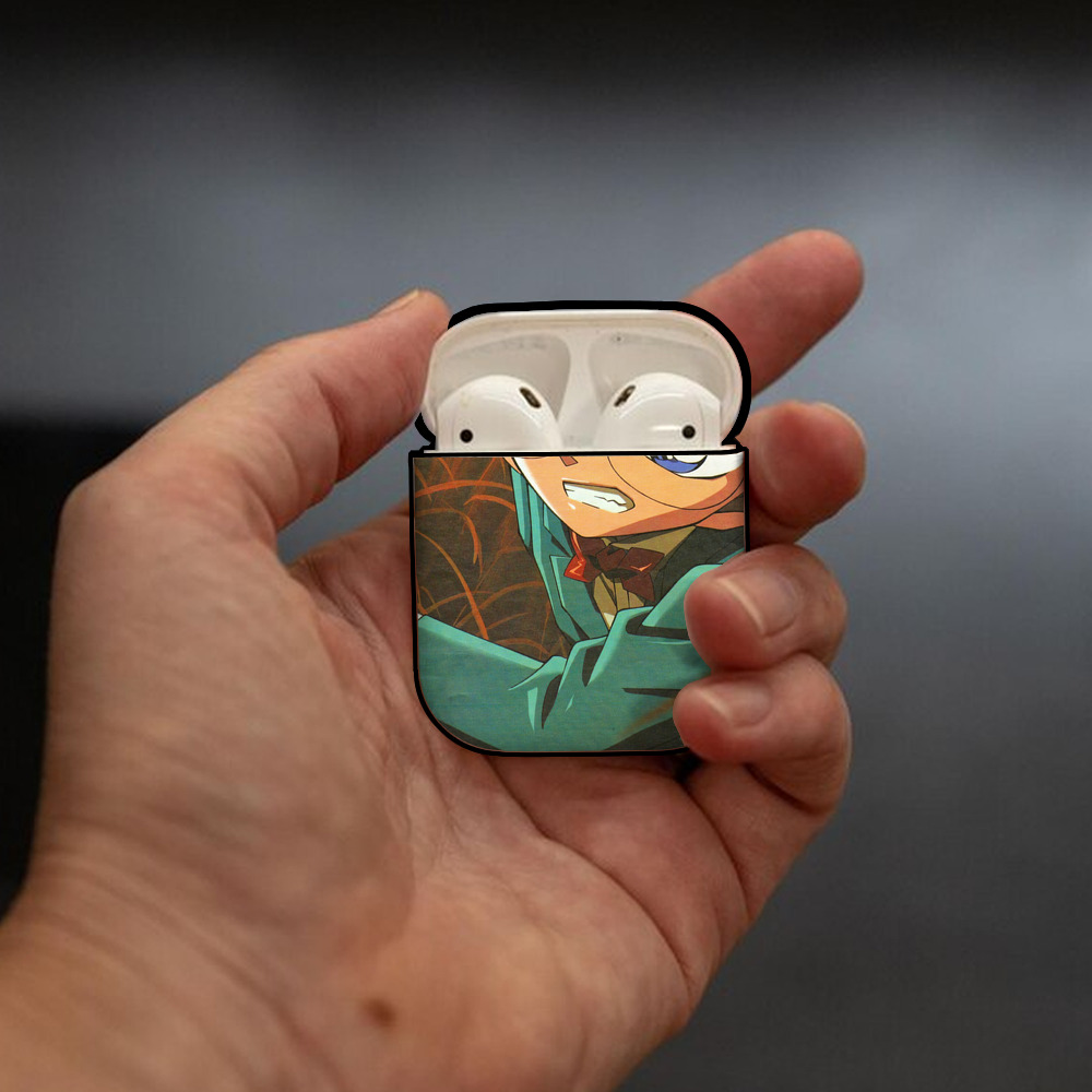 名探偵コナン Detective Conan AirPods 第2世代保護ケース ハードシェル ブラック 耐衝撃・防指紋・カラビナ付き