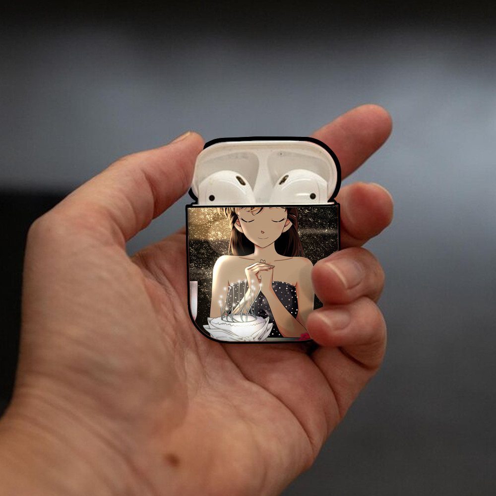 名探偵コナン Detective Conan AirPods 第2世代保護ケース ハードシェル ブラック 耐衝撃・防指紋・カラビナ付き