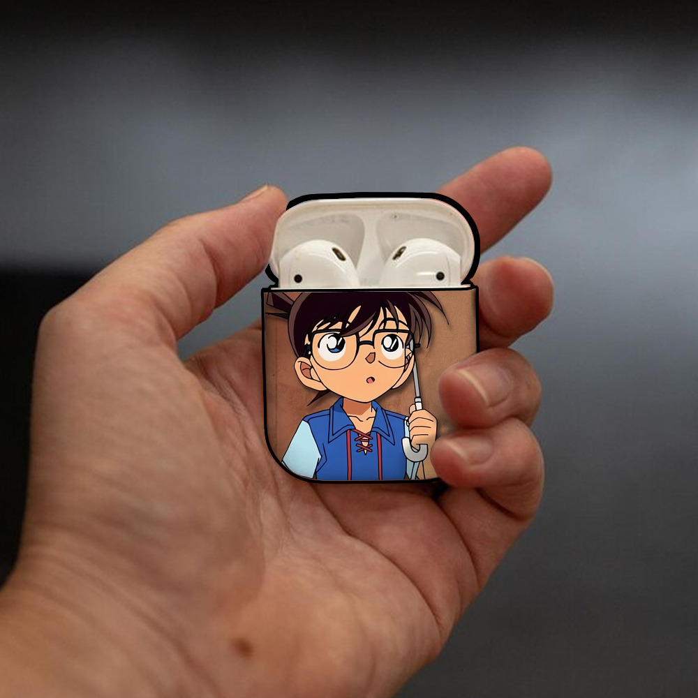 名探偵コナン Detective Conan AirPods 第2世代保護ケース ハードシェル ブラック 耐衝撃・防指紋・カラビナ付き
