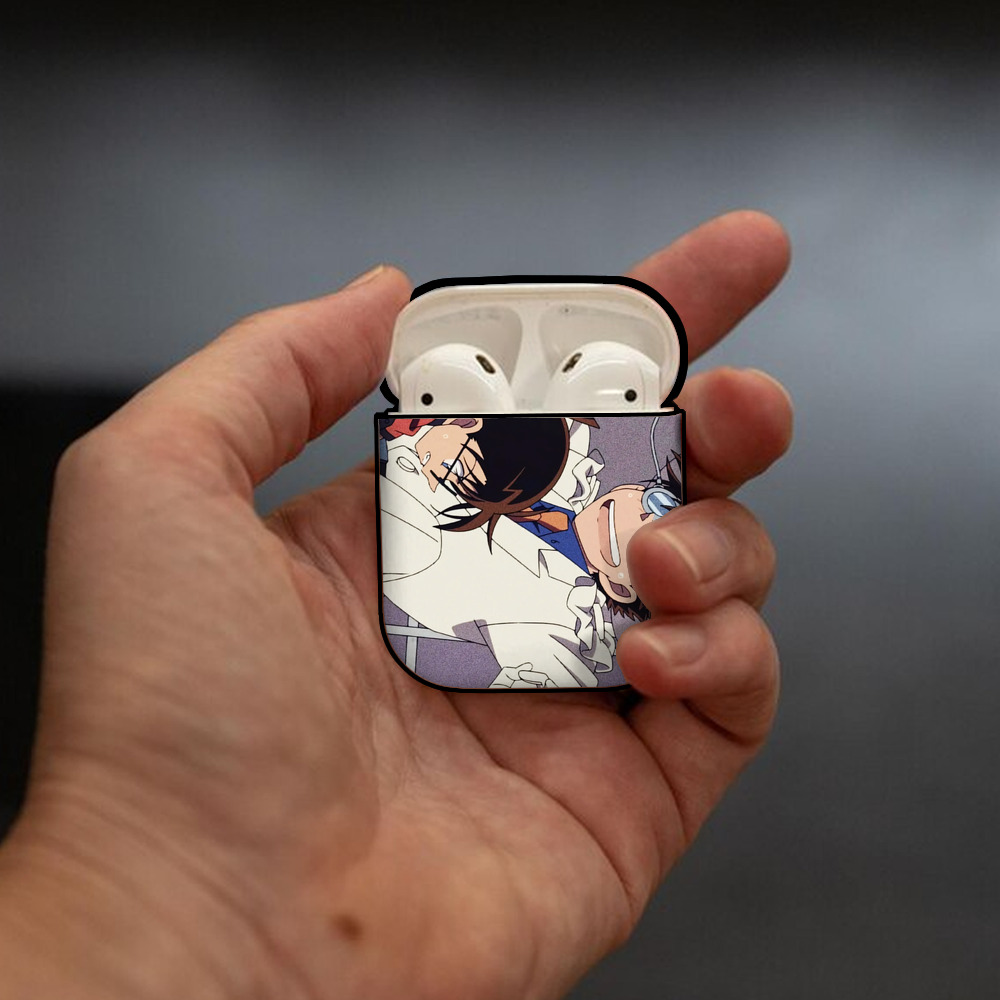 名探偵コナン Detective Conan AirPods 第2世代保護ケース ハードシェル ブラック 耐衝撃・防指紋・カラビナ付き