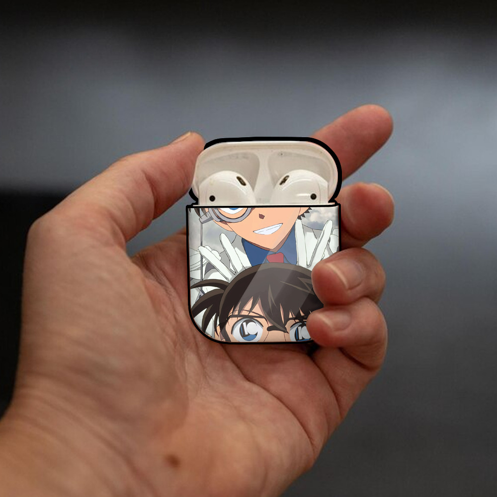 名探偵コナン Detective Conan AirPods 第2世代保護ケース ハードシェル ブラック 耐衝撃・防指紋・カラビナ付き