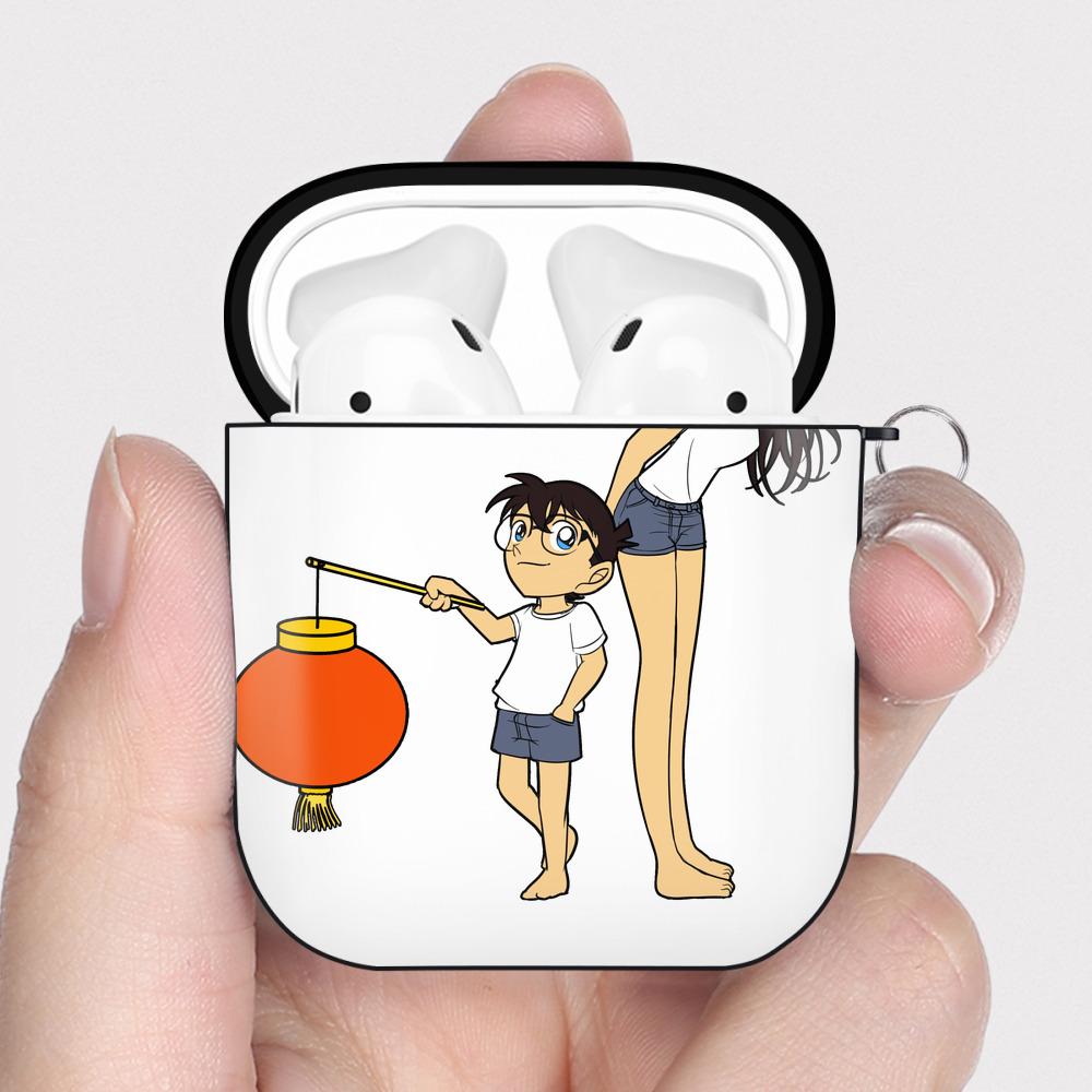 （画像用） 名探偵コナン 毛利 蘭 もうり らん、モーリ ラン Detective Conan Rachel Moore AirPods 第2世代保護ケース ハードシェル ブラック 耐衝撃・防指紋・カラビナ付き