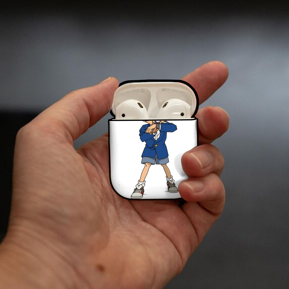 名探偵コナン 江戸川 コナン Detective Conan Conan Edogawa AirPods 第2世代保護ケース ハードシェル ブラック 耐衝撃・防指紋・カラビナ付き