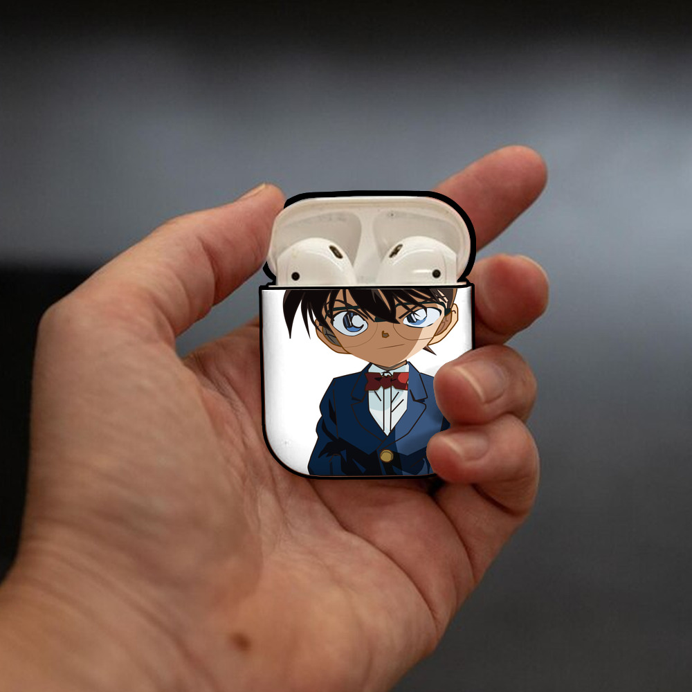 名探偵コナン 江戸川 コナン Detective Conan Conan Edogawa AirPods 第2世代保護ケース ハードシェル ブラック 耐衝撃・防指紋・カラビナ付き