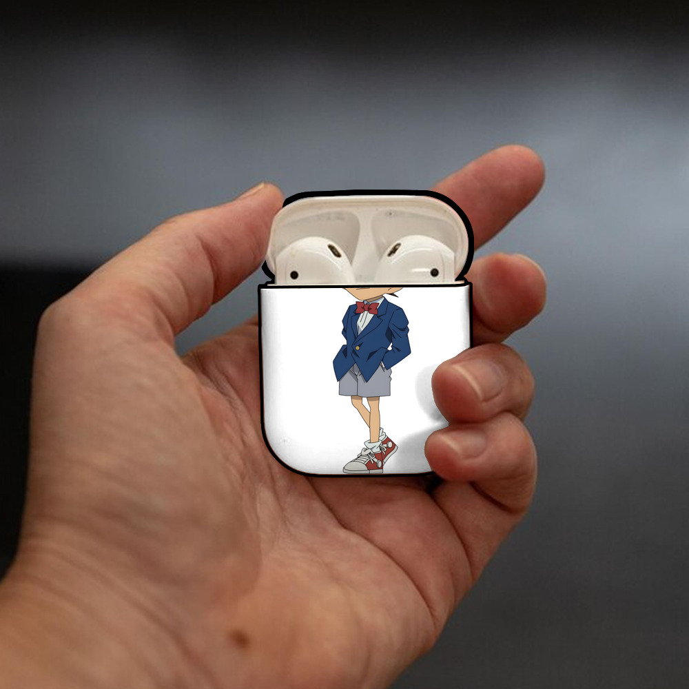 名探偵コナン 江戸川 コナン Detective Conan Conan Edogawa AirPods 第2世代保護ケース ハードシェル ブラック 耐衝撃・防指紋・カラビナ付き